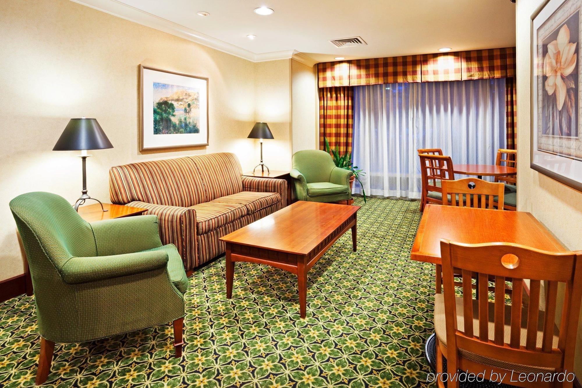 Staybridge Suites Chattanooga Downtown - Convention Center By Ihg Exterior photo