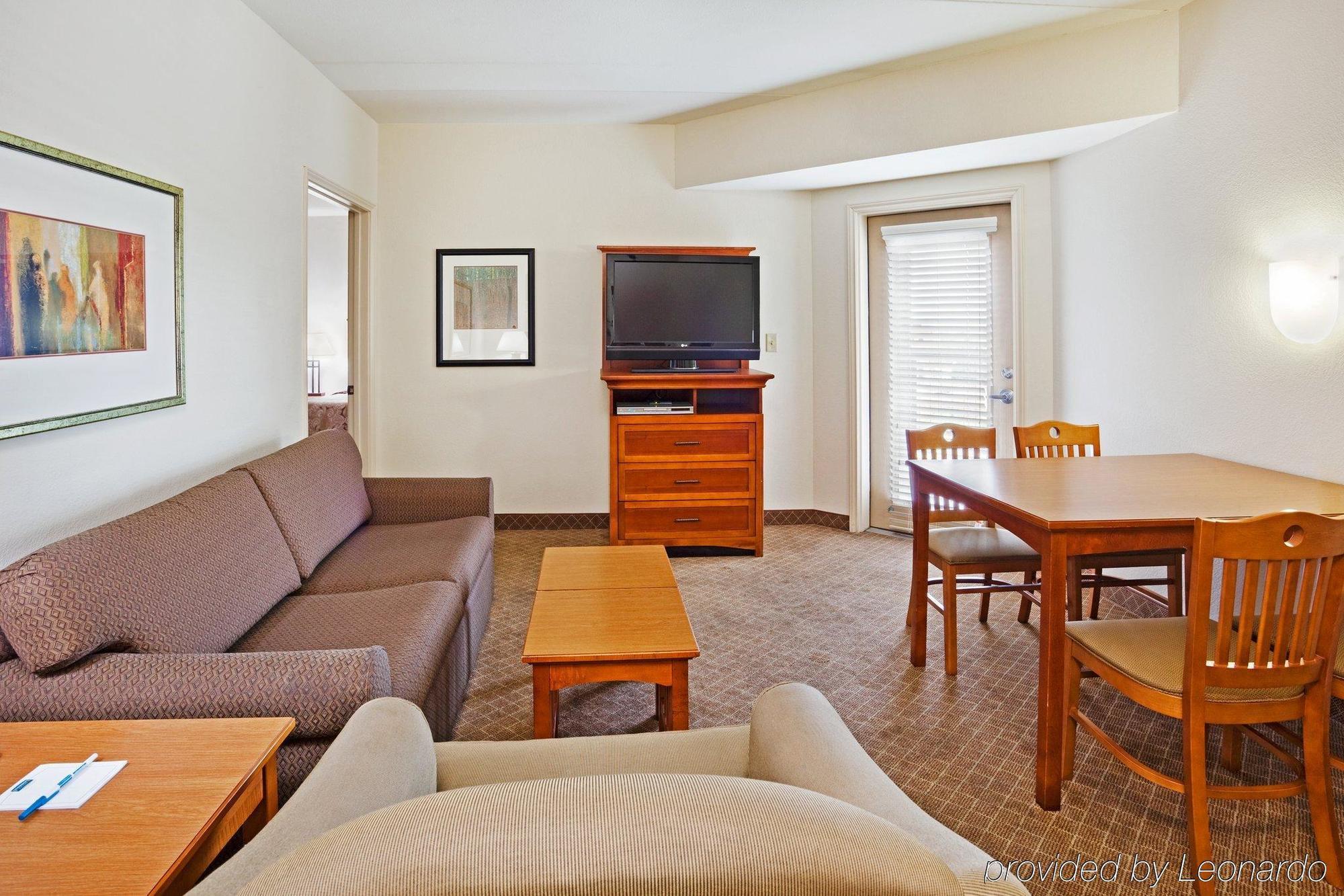 Staybridge Suites Chattanooga Downtown - Convention Center By Ihg Exterior photo